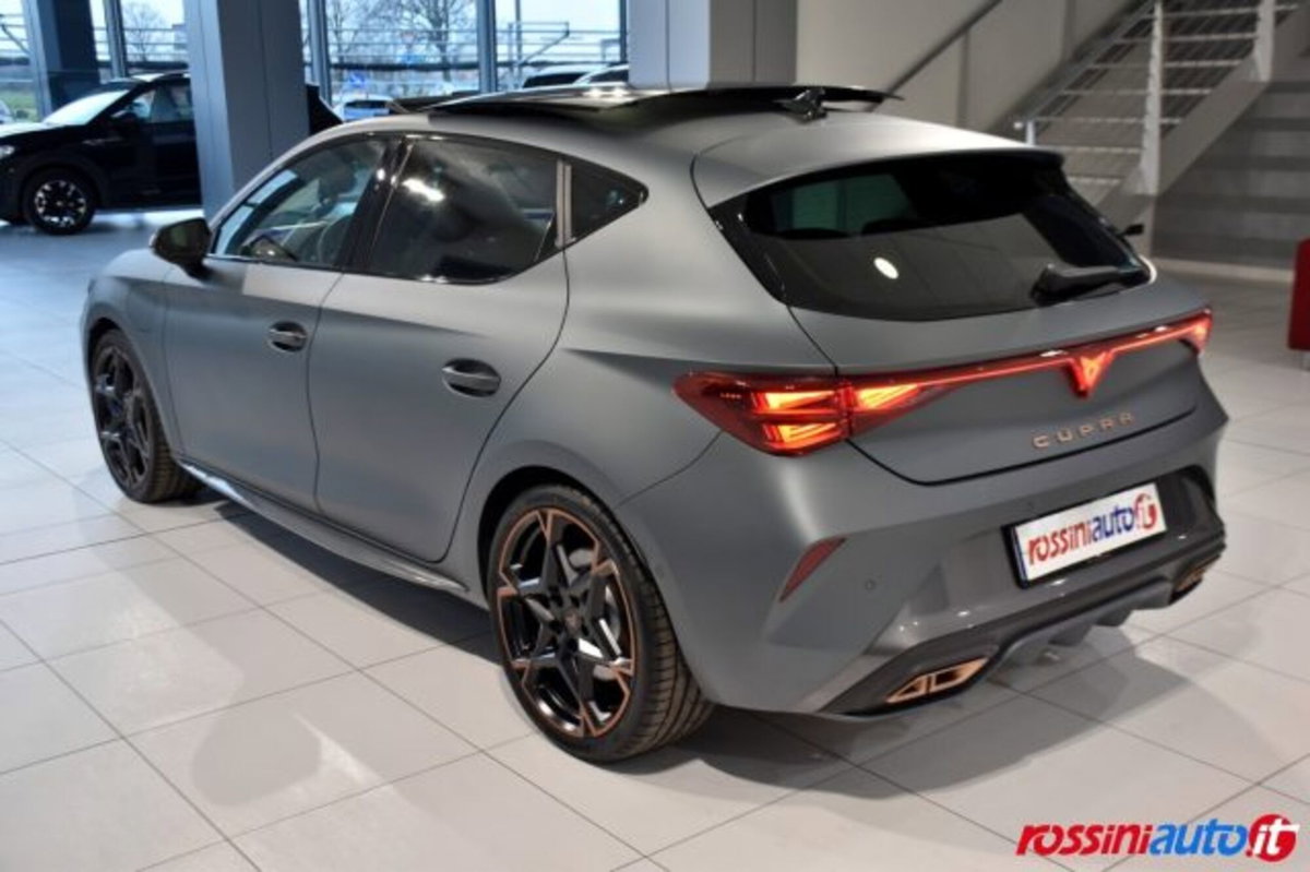 Cupra Leon 1.5 e-hybrid VZ Extreme 272cv dsg (3)