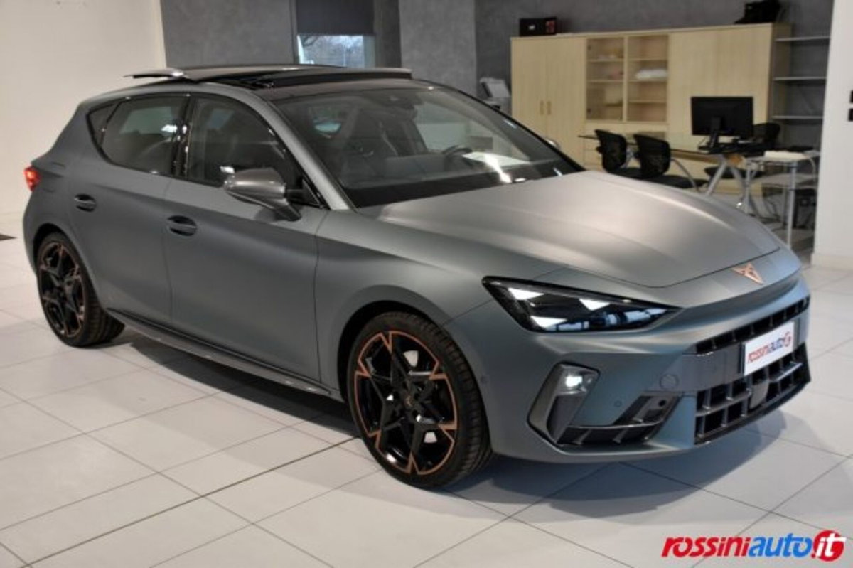Cupra Leon 1.5 e-hybrid VZ Extreme 272cv dsg (7)