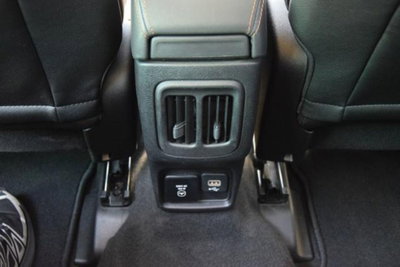 Jeep Compass 1.3 Turbo T4 150 CV aut. 2WD Limited (9)
