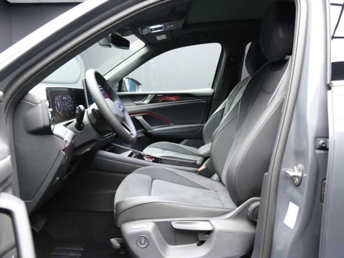 Volkswagen Tiguan 1.5 etsi Elegance 150cv dsg (12)