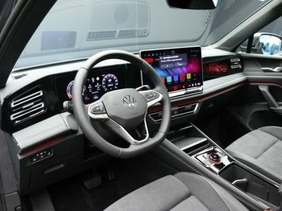 Volkswagen Tiguan 1.5 etsi Elegance 150cv dsg (13)