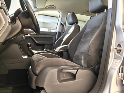 Volkswagen Touran 2.0 TDI 140 CV DSG Highline (5)