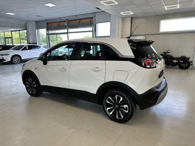 Opel Crossland 1.2 Elegance s&s 110cv (4)