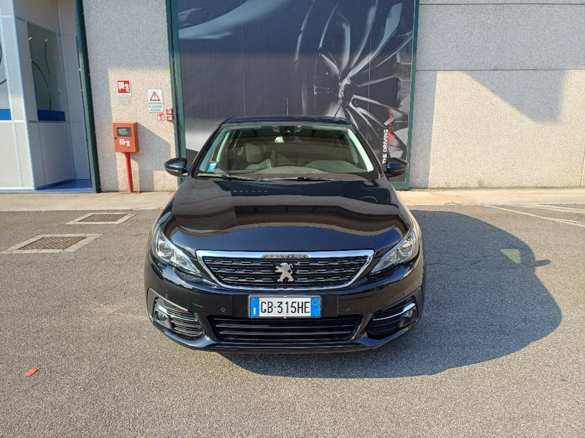 Peugeot 308 BlueHDi 130 S&S EAT8 Allure Pack