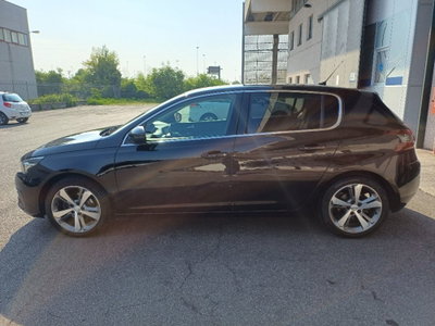 Peugeot 308 BlueHDi 130 S&S EAT8 Allure Pack (6)
