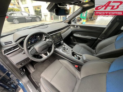 Lynk & Co 01 01 1.5 td phev (8)