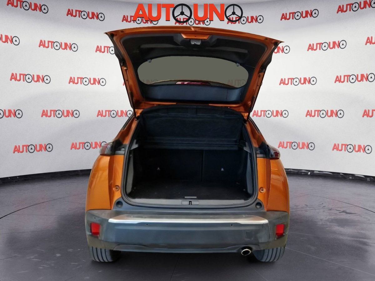 Peugeot 2008 BlueHDi 110 S&S Allure (8)