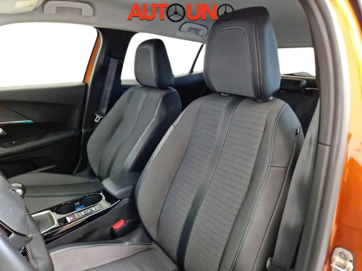 Peugeot 2008 BlueHDi 110 S&S Allure (9)