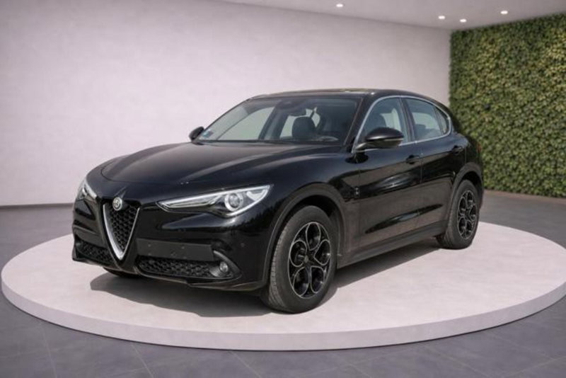 Alfa Romeo Stelvio Stelvio 2.2 Turbodiesel 180 CV AT8 RWD Super