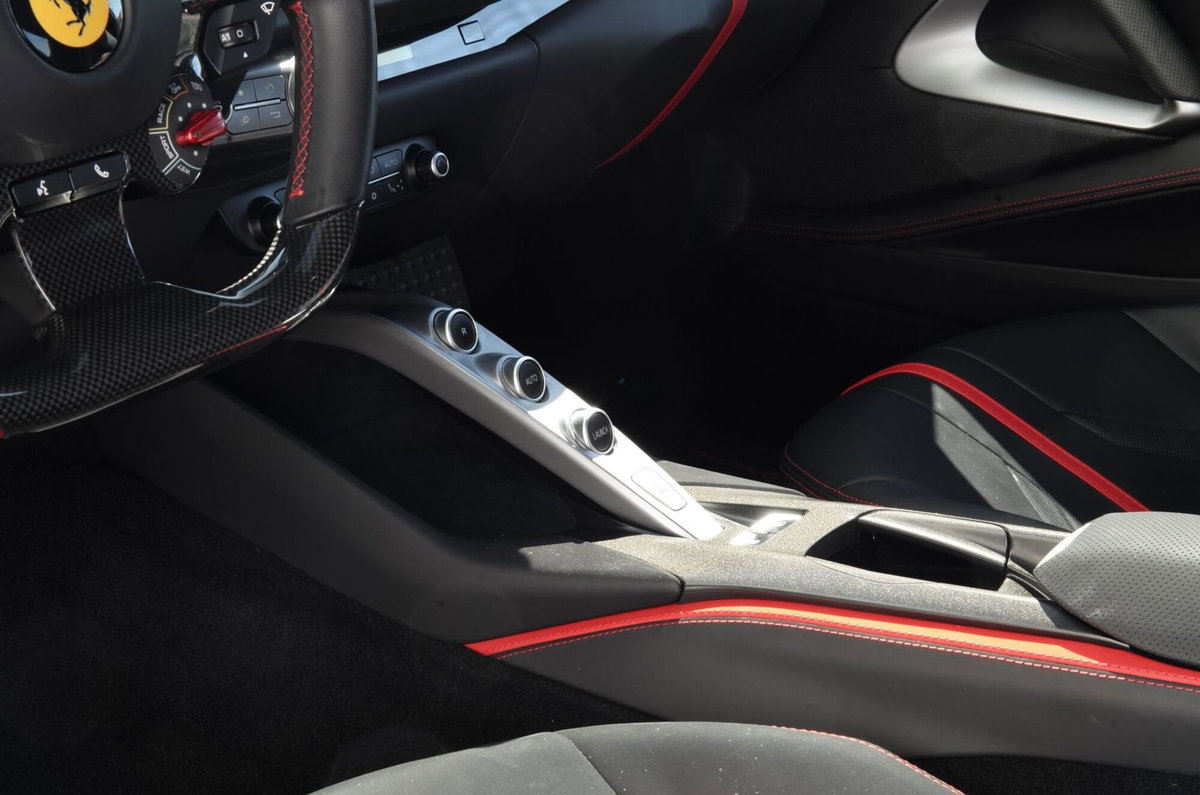 Ferrari 812 Coupé 812 Superfast (10)