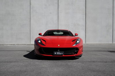 Ferrari 812 Coupé 812 Superfast (2)