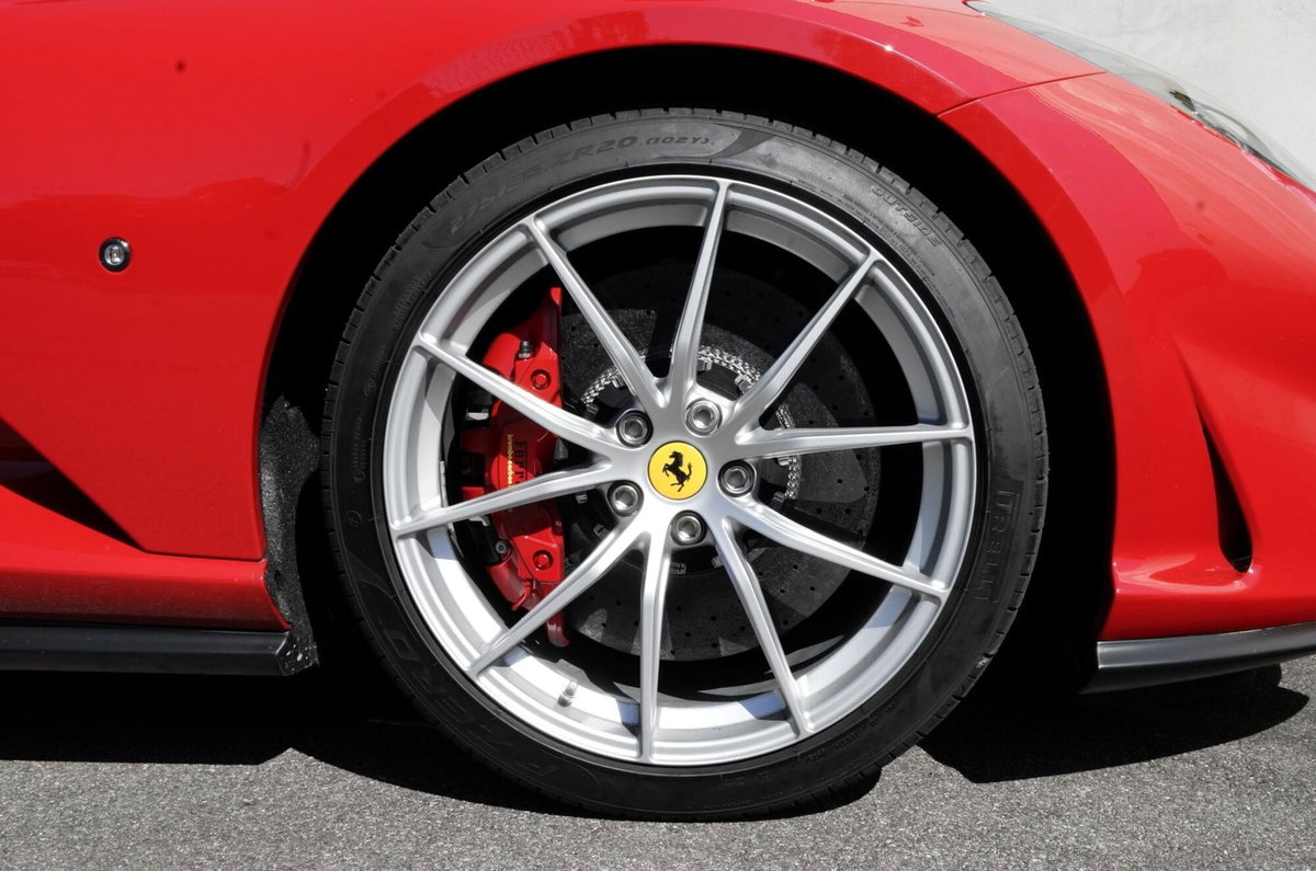Ferrari 812 Coupé 812 Superfast (7)