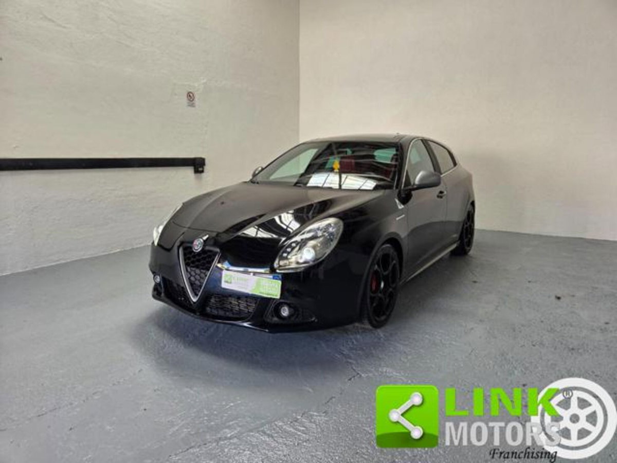 Alfa Romeo Giulietta 1750 Turbo Quadrifoglio Verde 240cv tct (3)