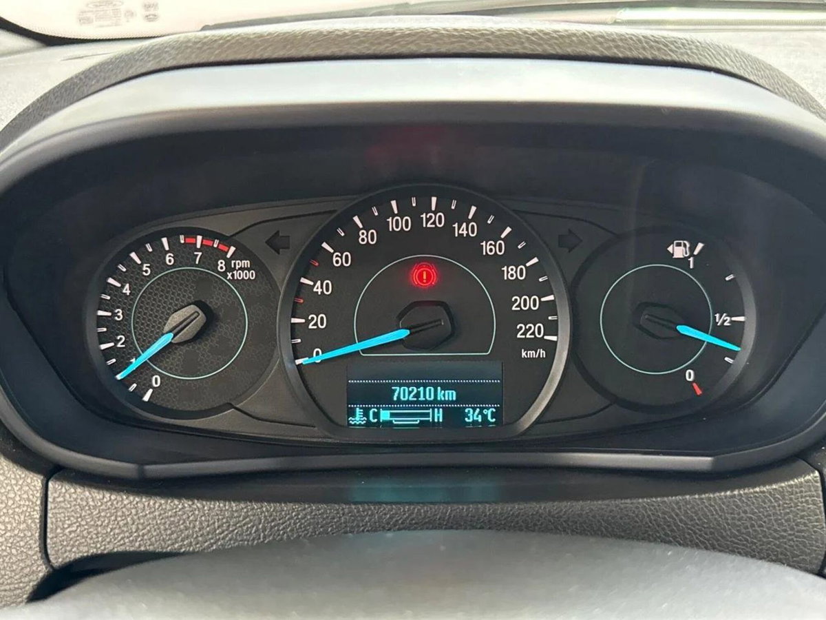Ford Ka+ 1.2 85 CV Start&Stop Active (9)