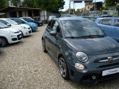 Abarth 595 595 1.4 Turbo T-Jet 145 CV (2)