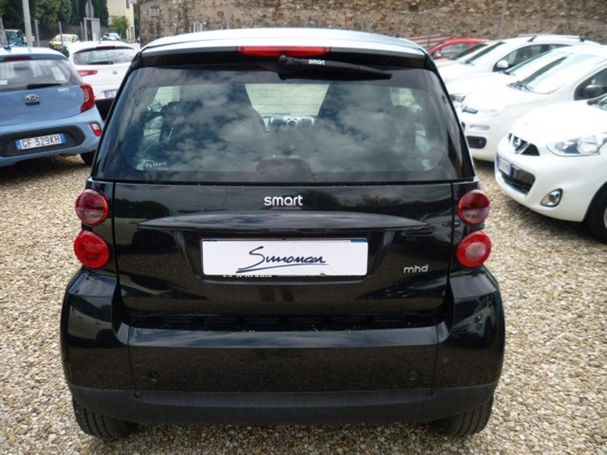 smart Fortwo 1000 52 kW MHD coupé pulse (4)
