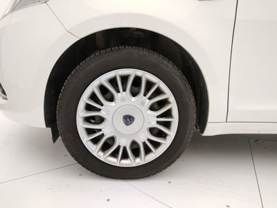 Lancia Ypsilon 1.3 MJT 16V 95 CV 5 porte S&S Silver (10)
