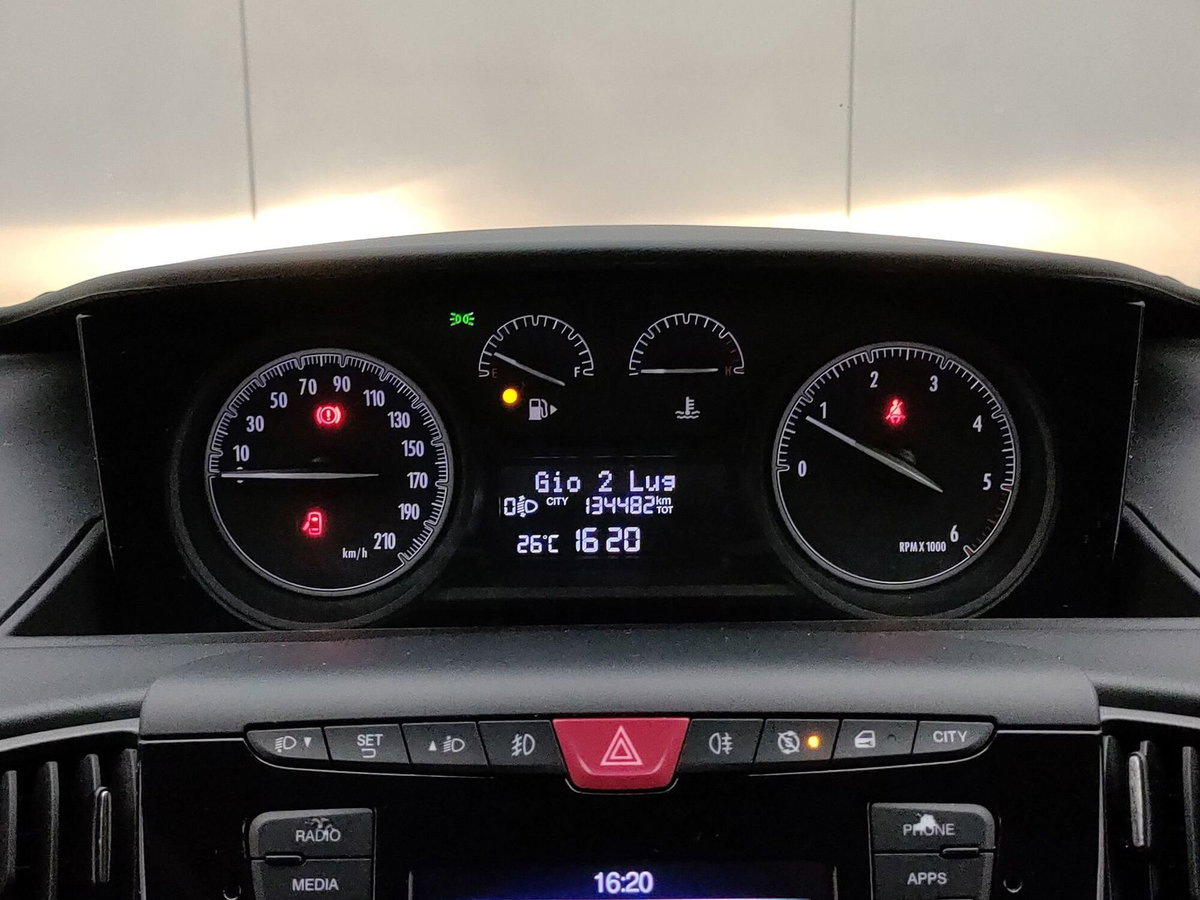 Lancia Ypsilon 1.3 MJT 16V 95 CV 5 porte S&S Silver (14)