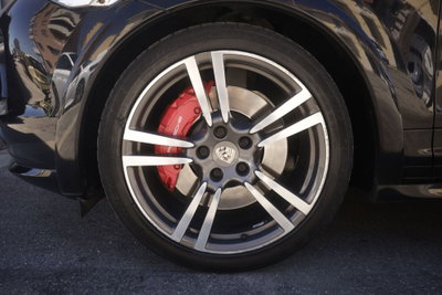 Porsche Cayenne 4.8 Turbo (6)