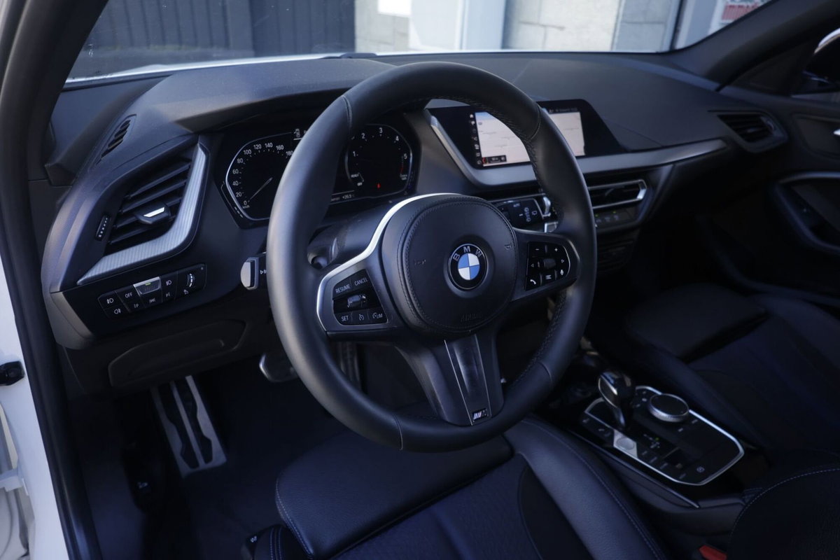 BMW Serie 1 5p. 118d 5p. Msport (17)