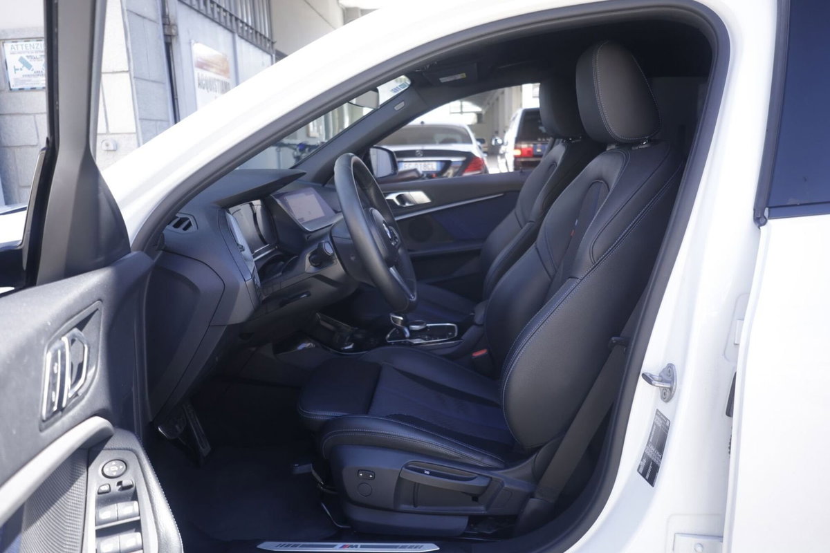 BMW Serie 1 5p. 118d 5p. Msport (19)