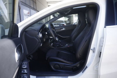 Mercedes-Benz Classe A 200 d Automatic Premium (16)