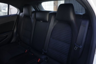 Mercedes-Benz Classe A 200 d Automatic Premium (3)