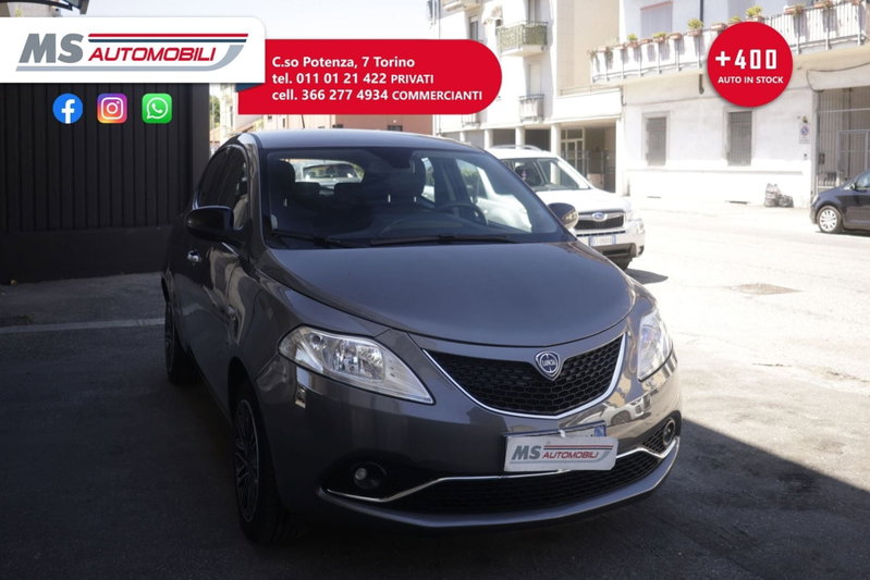 Lancia Ypsilon 1.2 69 CV 5 porte Platinum