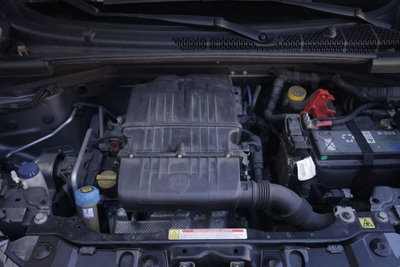 Lancia Ypsilon 1.2 69 CV 5 porte Platinum (19)