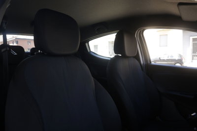 Lancia Ypsilon 1.2 69 CV 5 porte Platinum (6)