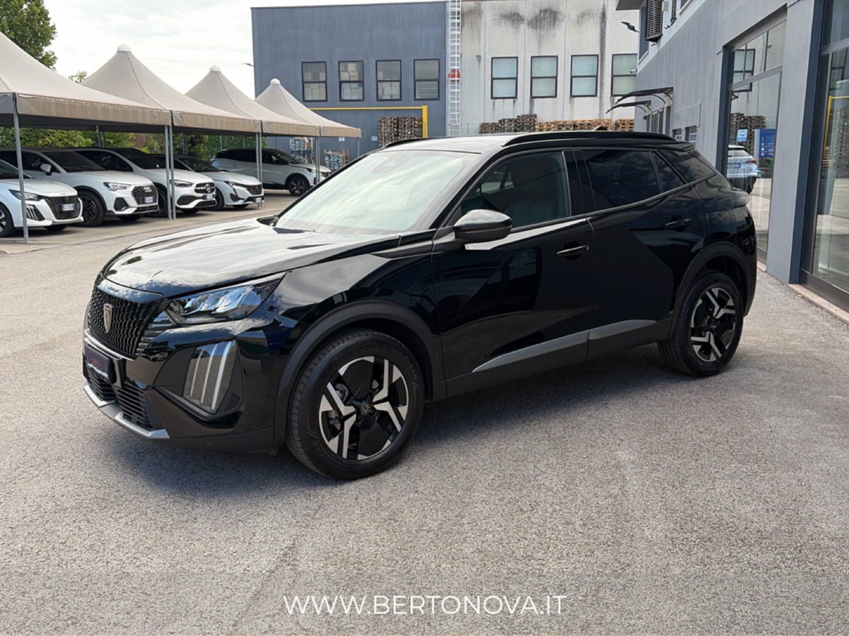 Peugeot 2008 1.2 turbo Allure 100cv (6)