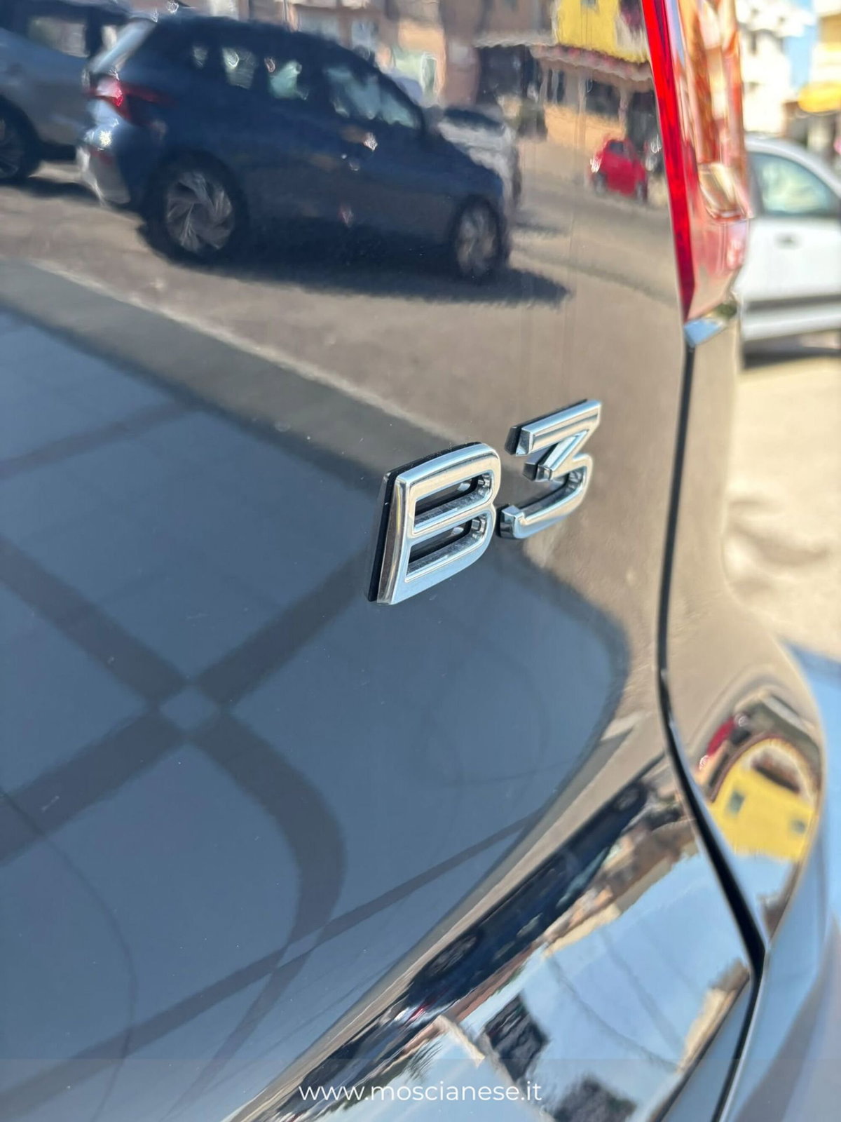 Volvo XC40 B3 automatico Core (7)