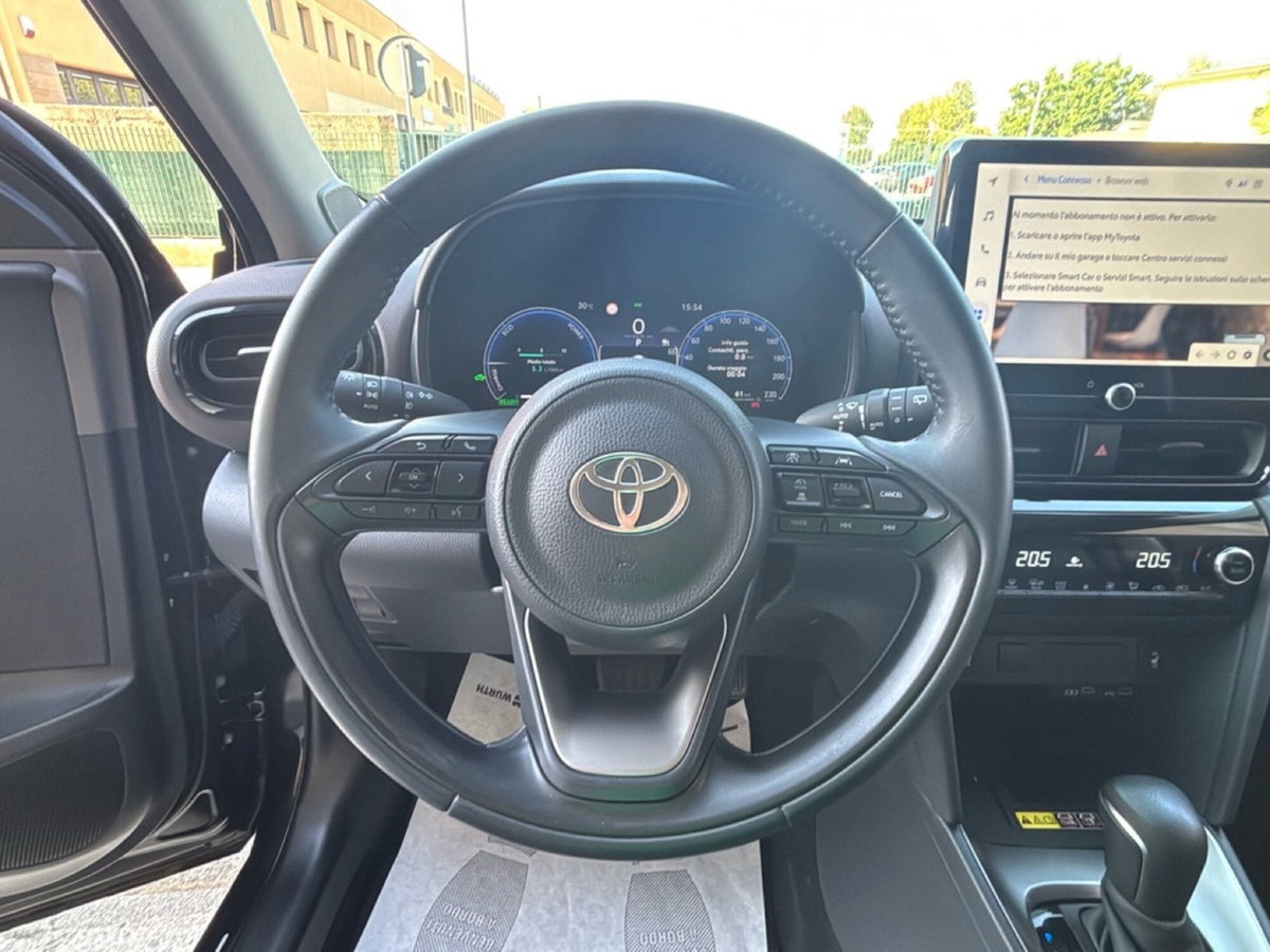 Toyota Yaris Cross Lounge fwd 130cv e-cvt (20)