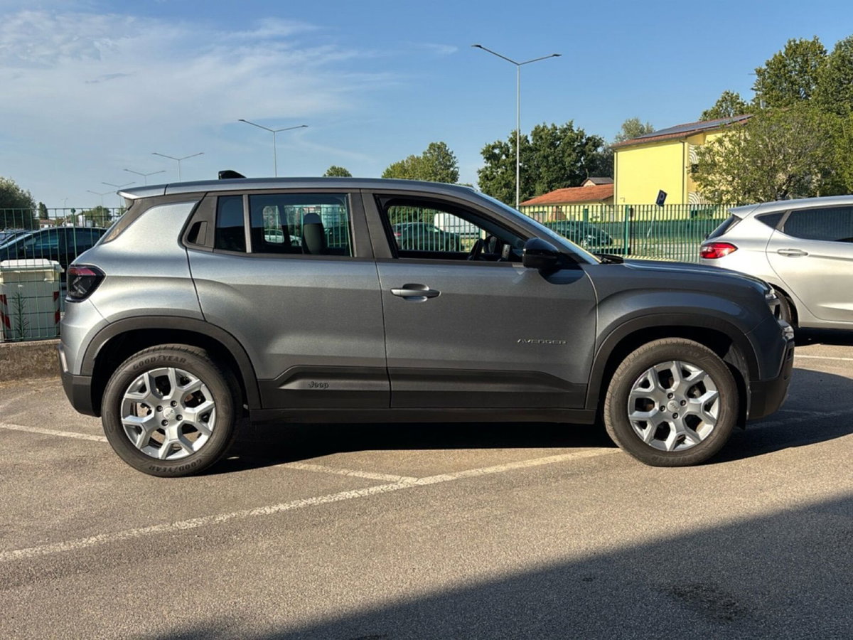Jeep Avenger 1.2 turbo Altitude fwd 100cv (4)