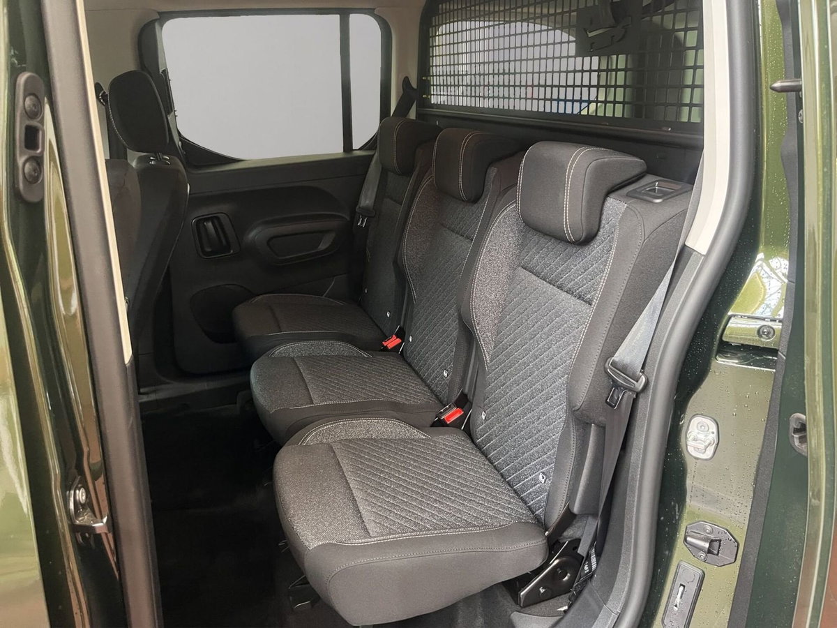 Peugeot Rifter Long 1.5 bluehdi Allure 130cv eat8 (12)
