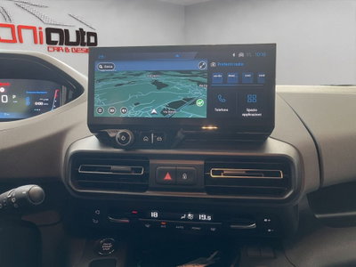 Peugeot Rifter Long 1.5 bluehdi Allure 130cv eat8 (17)