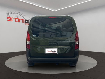 Peugeot Rifter Long 1.5 bluehdi Allure 130cv eat8 (6)