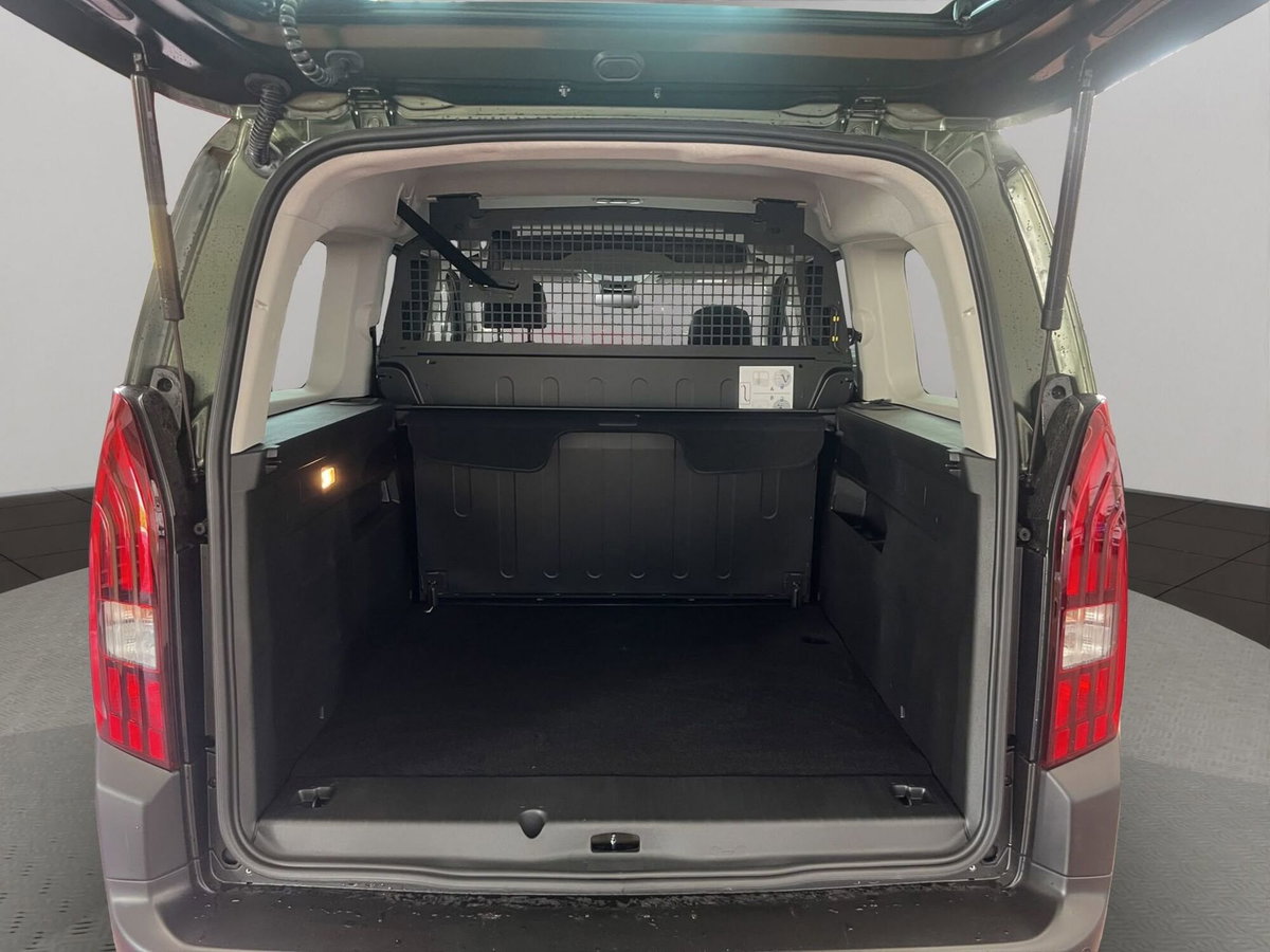 Peugeot Rifter Long 1.5 bluehdi Allure 130cv eat8 (7)
