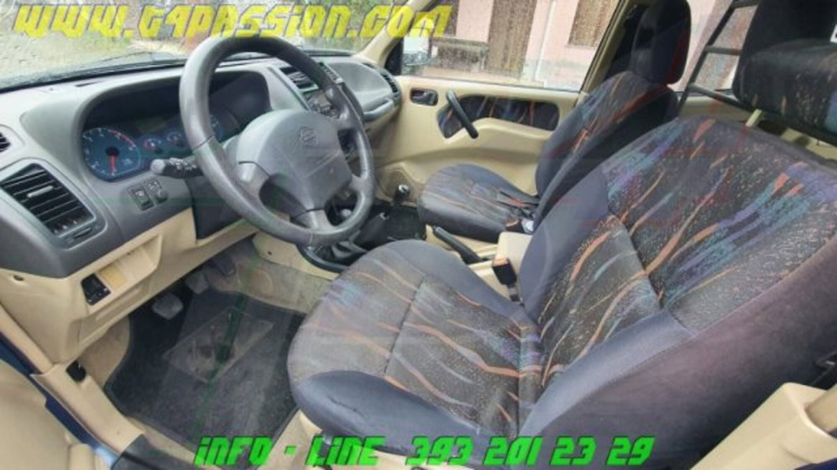 Nissan Terrano II 2.7 TD 3 porte Safari (10)