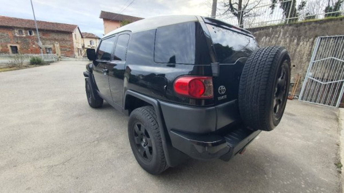 Toyota Land Cruiser 4.7i V8 32V aut. 100 (4)
