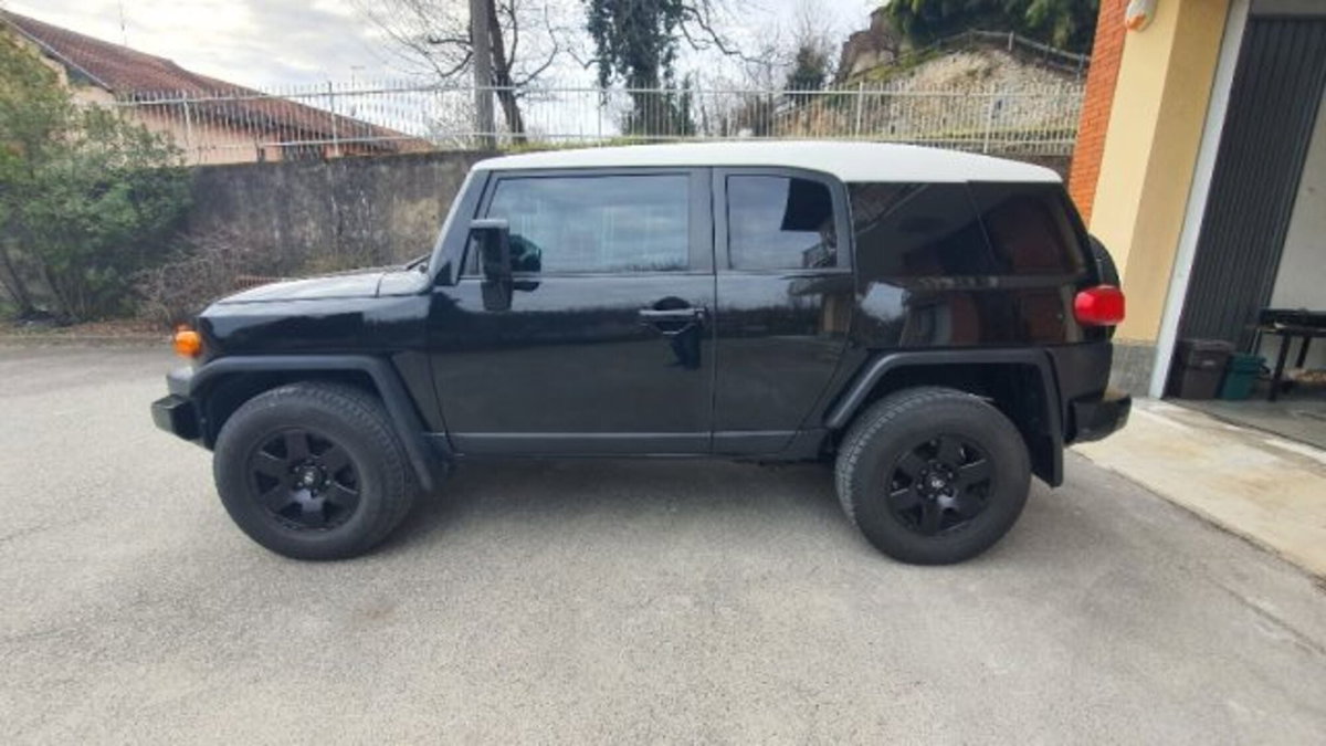 Toyota Land Cruiser 4.7i V8 32V aut. 100 (5)