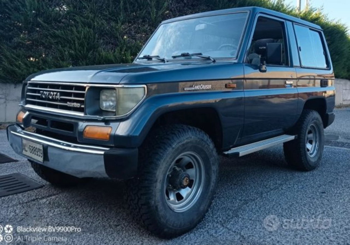 Toyota Land Cruiser 2.turbodiesel SW LJ70 VX (2)
