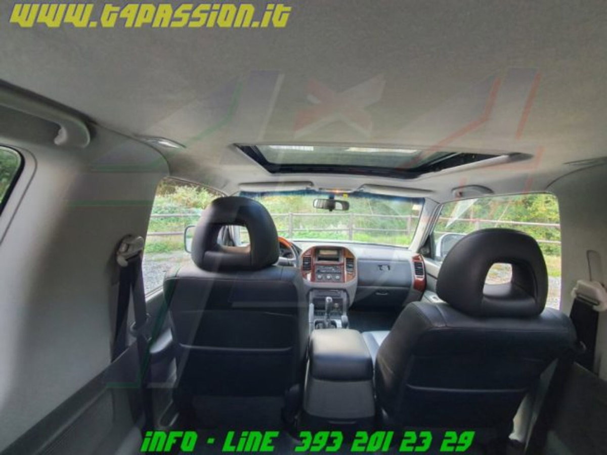 Mitsubishi Pajero 3.2 16V DI-D 3p. GLS2 (11)