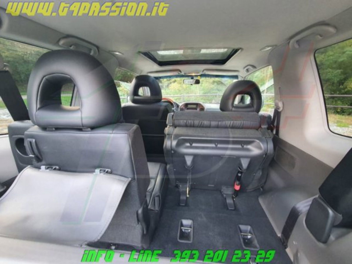 Mitsubishi Pajero 3.2 16V DI-D 3p. GLS2 (12)