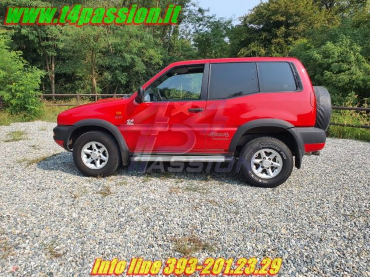 Nissan Terrano II 2.7 Tdi 3p. Comfort Autocarro (12)