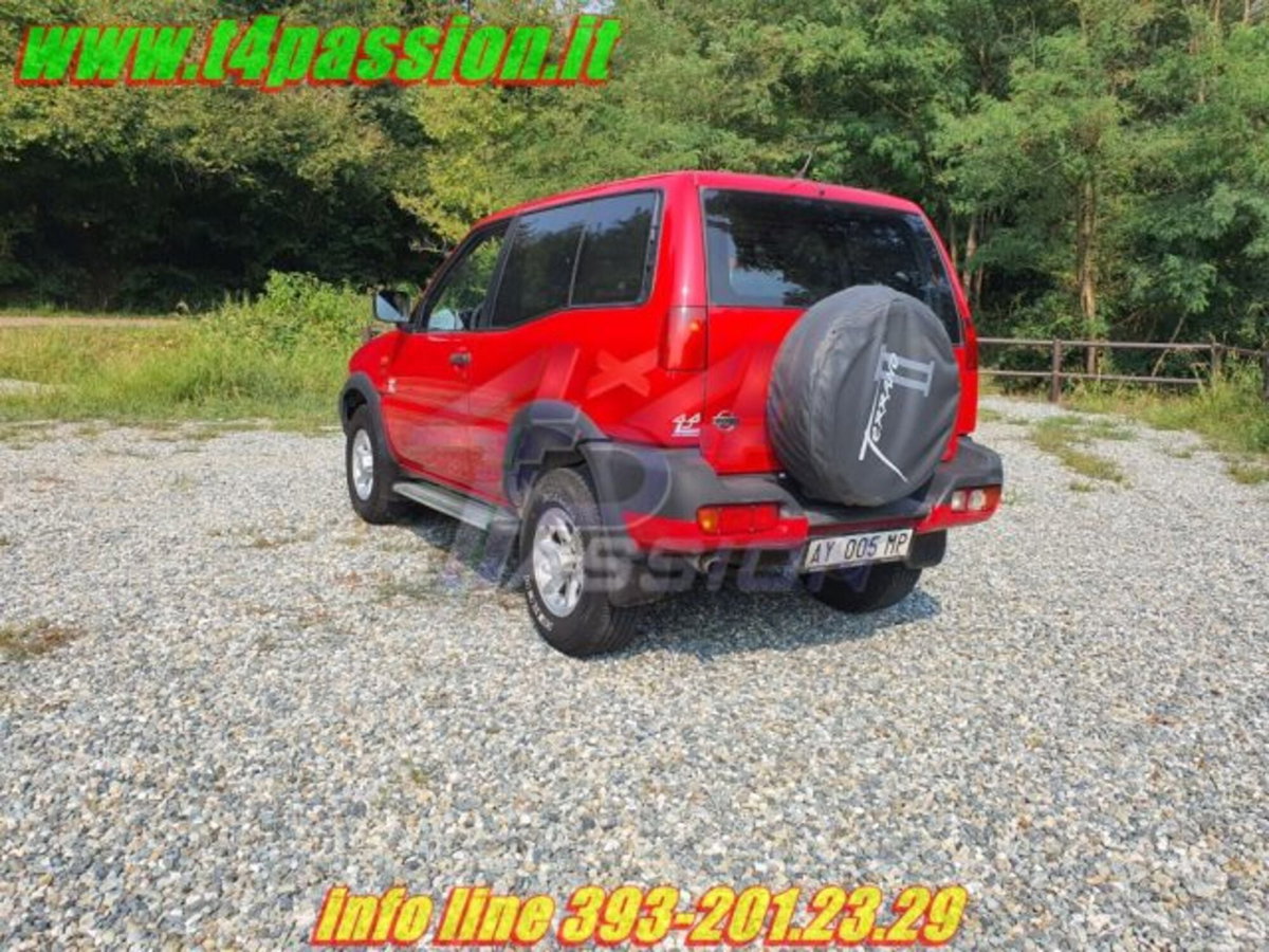 Nissan Terrano II 2.7 Tdi 3p. Comfort Autocarro (13)