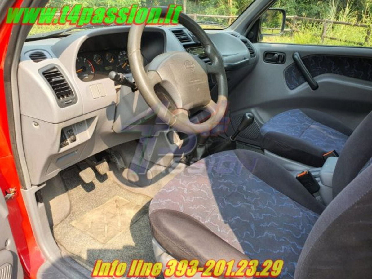 Nissan Terrano II 2.7 Tdi 3p. Comfort Autocarro (16)