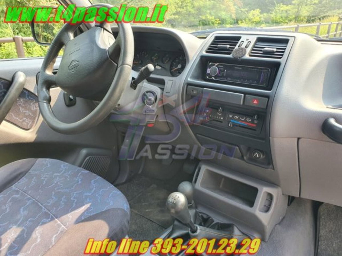 Nissan Terrano II 2.7 Tdi 3p. Comfort Autocarro (9)