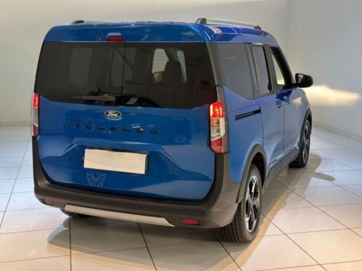Ford Tourneo Courier 1.0 ecoboost 125cv Active powershift (3)