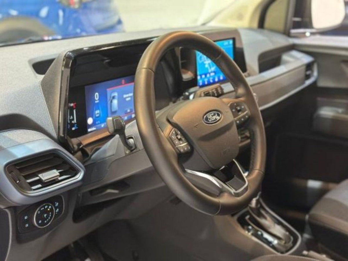 Ford Tourneo Courier 1.0 ecoboost 125cv Active powershift (5)